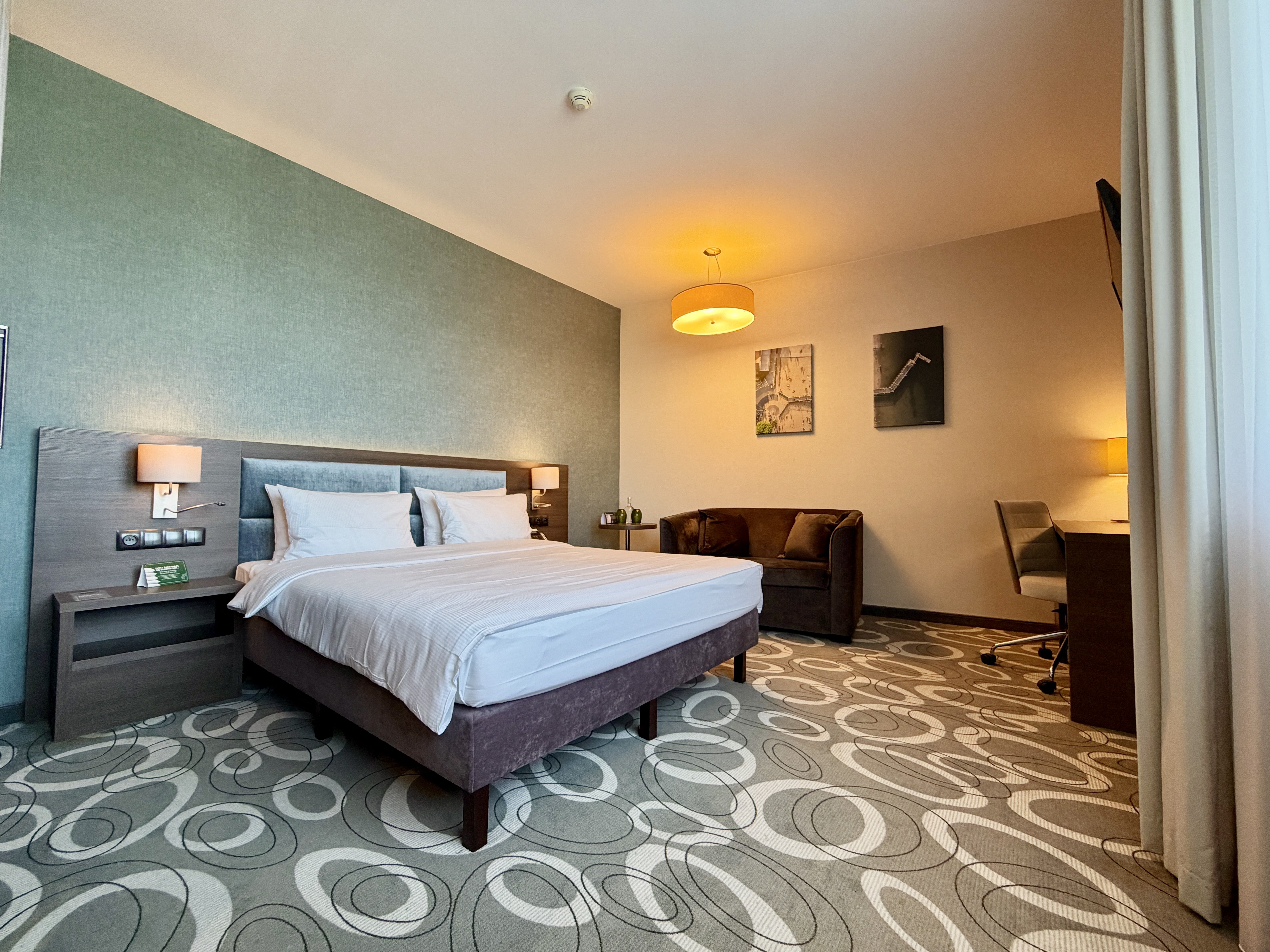 HOLIDAY INN DABROWA GORNICZA 20/75