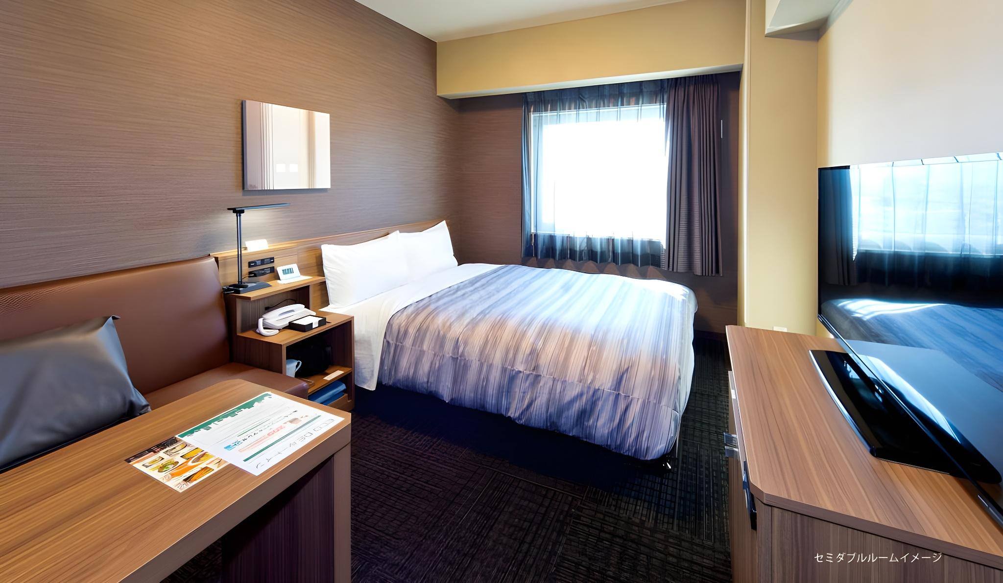 Semi Room, Standard, Semi Double Bed, Smoking
