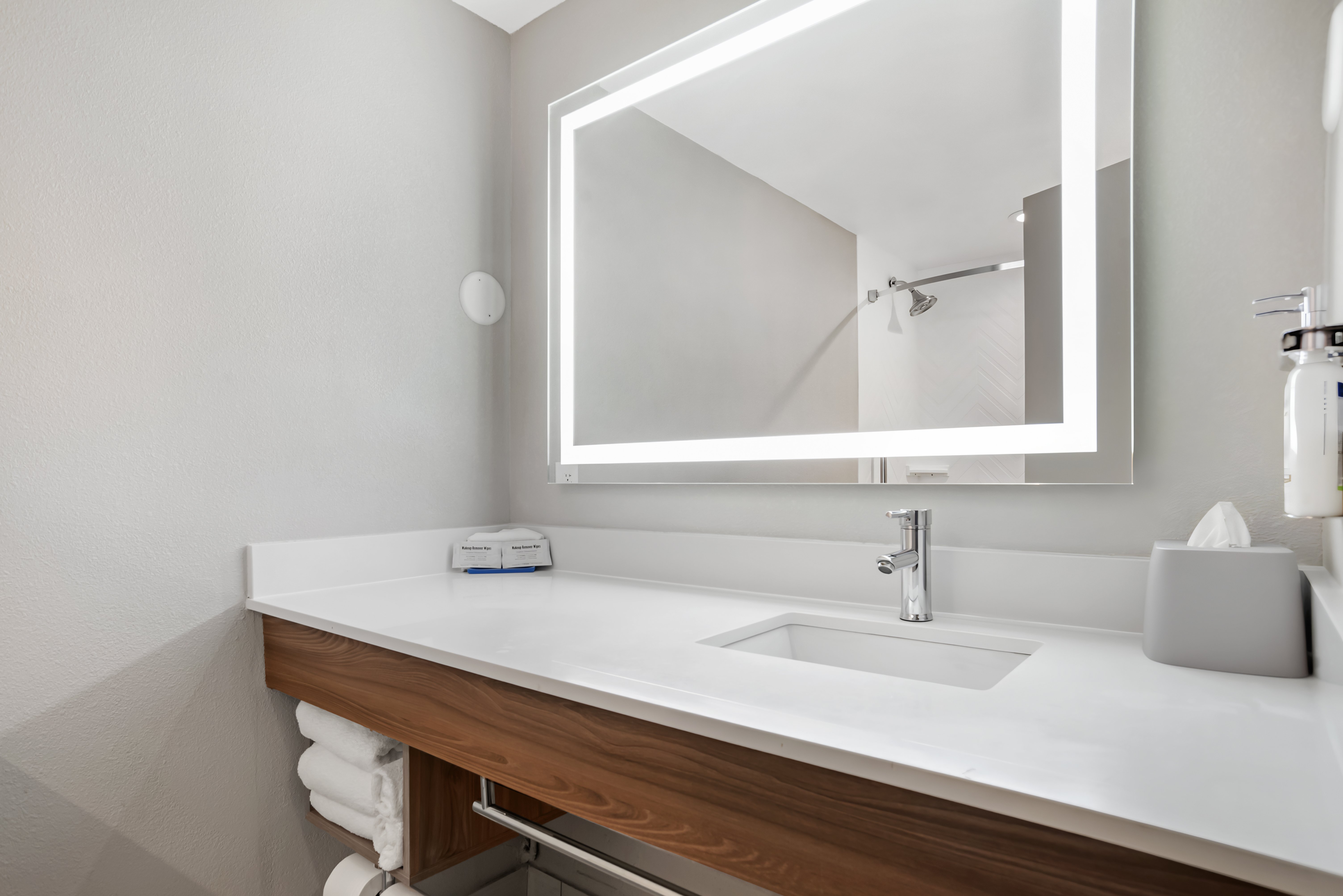 Holiday Inn Express Fairhope - Point Clear 67/72