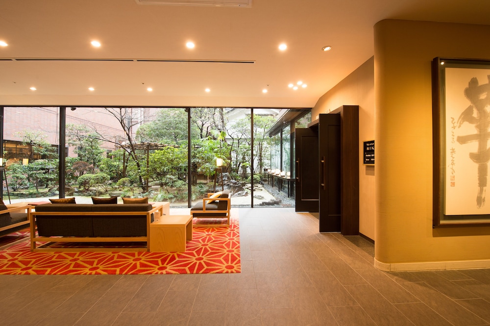 Lobby at Loisir Hotel Classic Garden Kyoto Sanjo, KYOTO