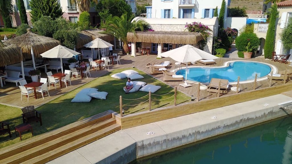 Alacati Port Hotel 41/50