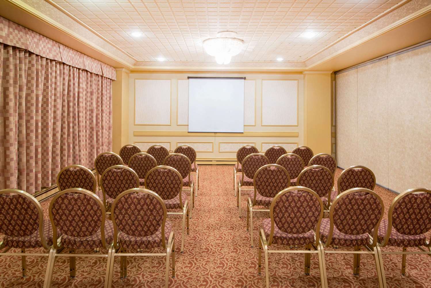 Ramada By Wyndham St. John's 22/27