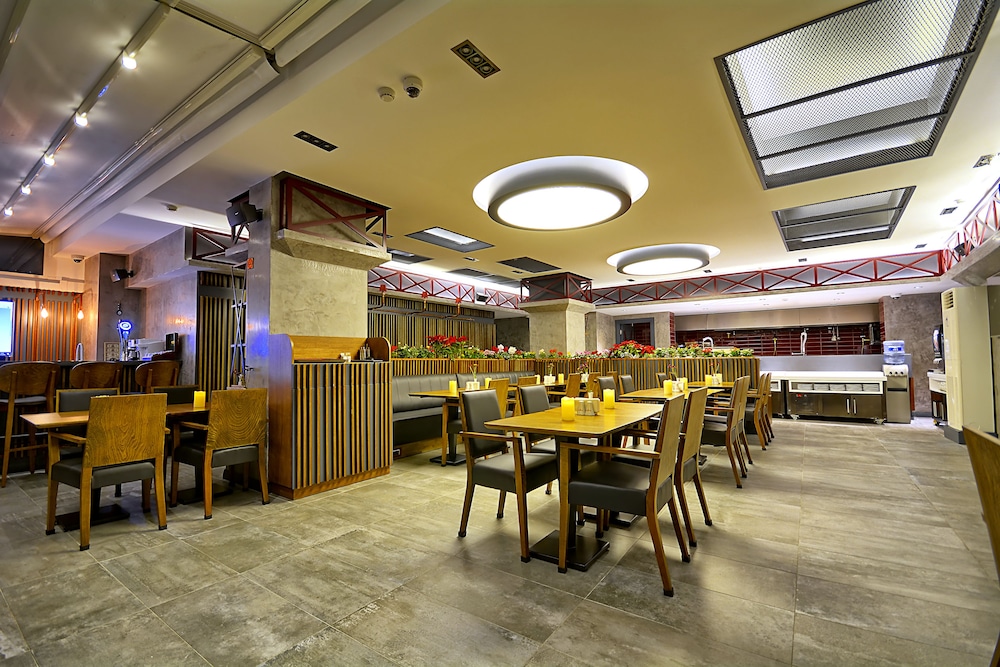 Samir Deluxe Hotel 18/31