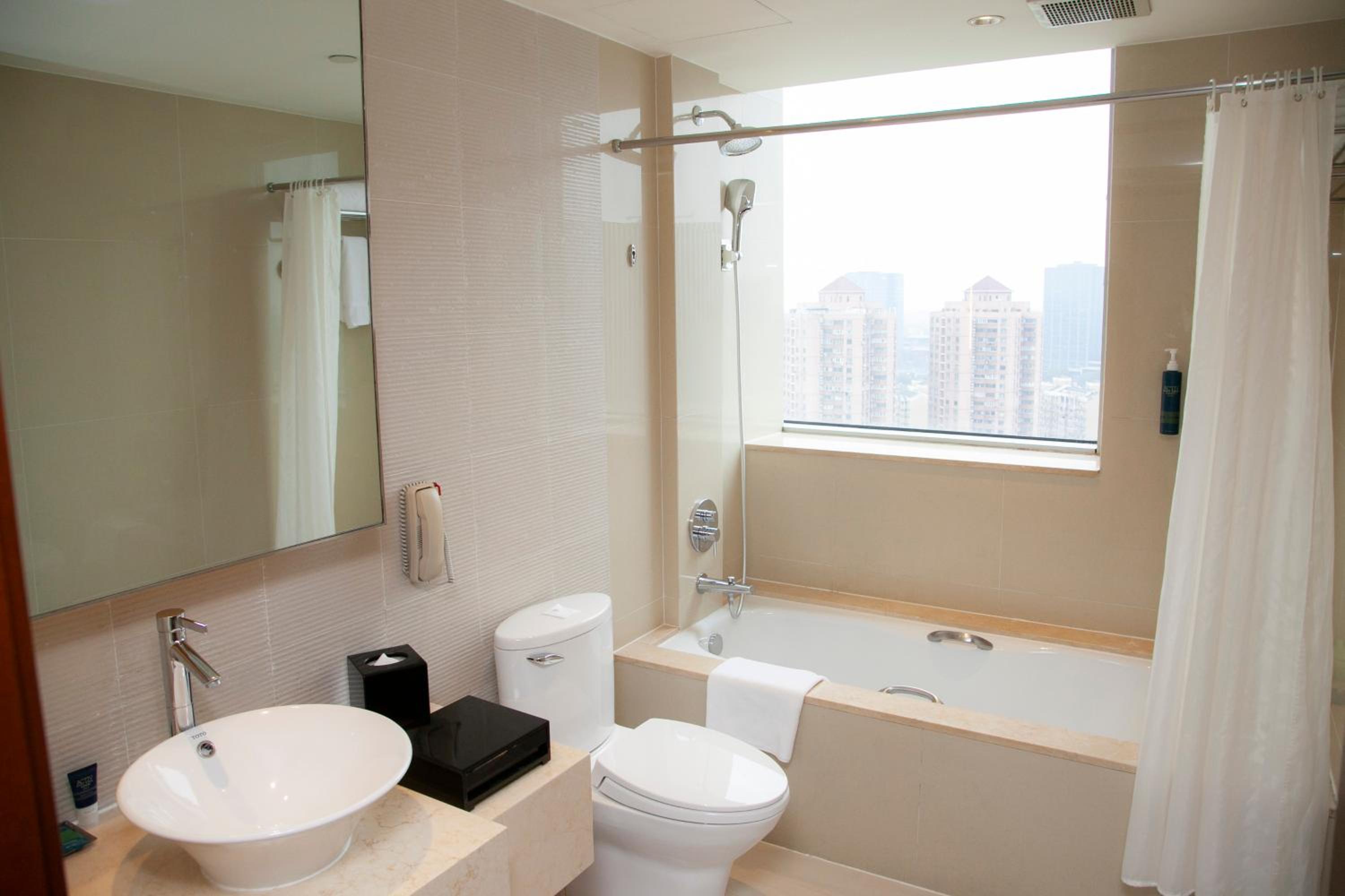 جناح ديلوكس، Four Points By Sheraton Shanghai Daning 7/10