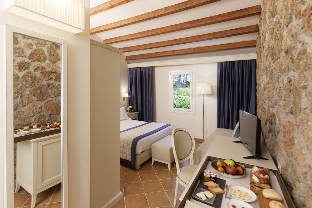 Hotel Torre Di Calapiccola 36/74