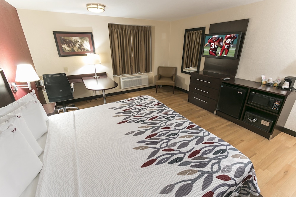 Red Roof Inn Raleigh Southwest - Cary 12/19