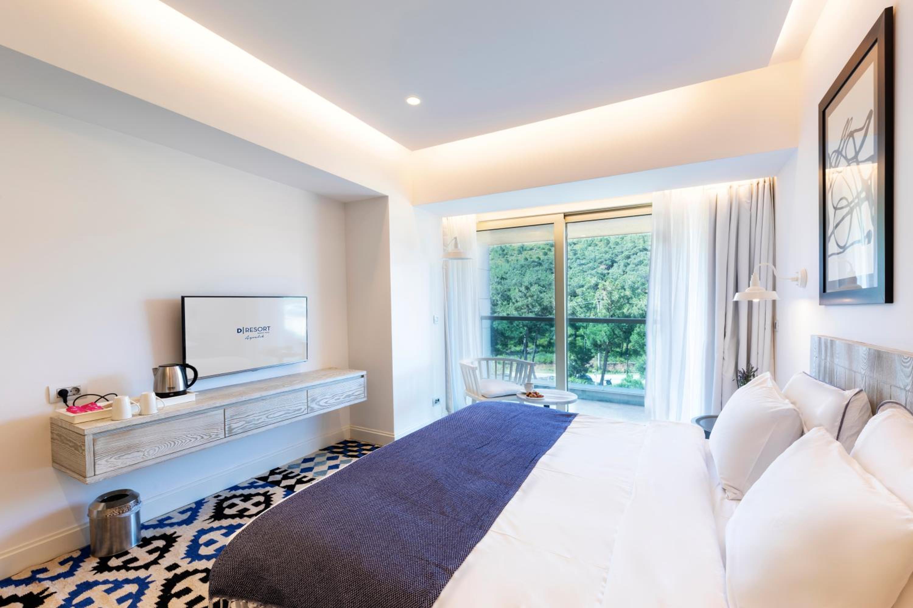Comfort, Forest View