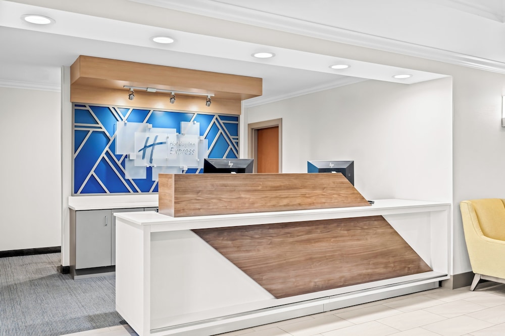 Holiday Inn Express Washington Court House 6/55