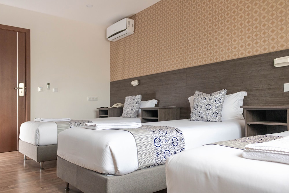 Hotel Kapital 16/49
