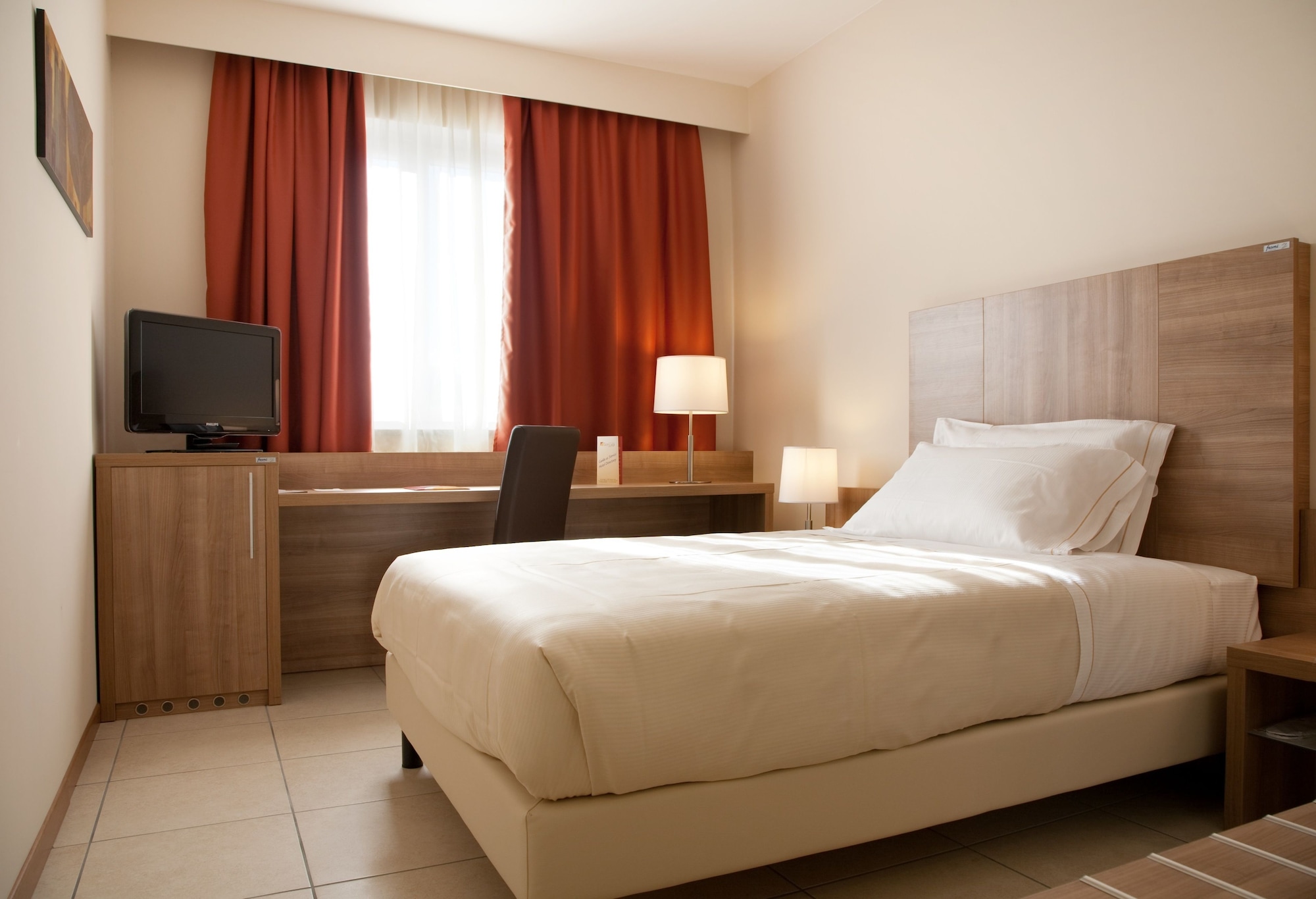 BASIC, DOUBLE BED