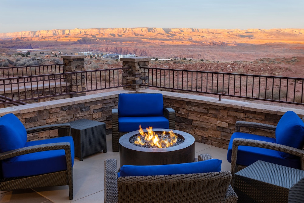 Hyatt Place Page/Lake Powell 48/64