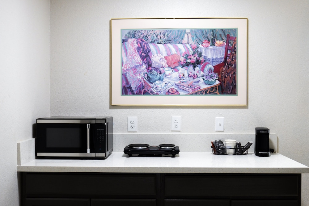 Baymont by Wyndham Fort Stockton 45/52