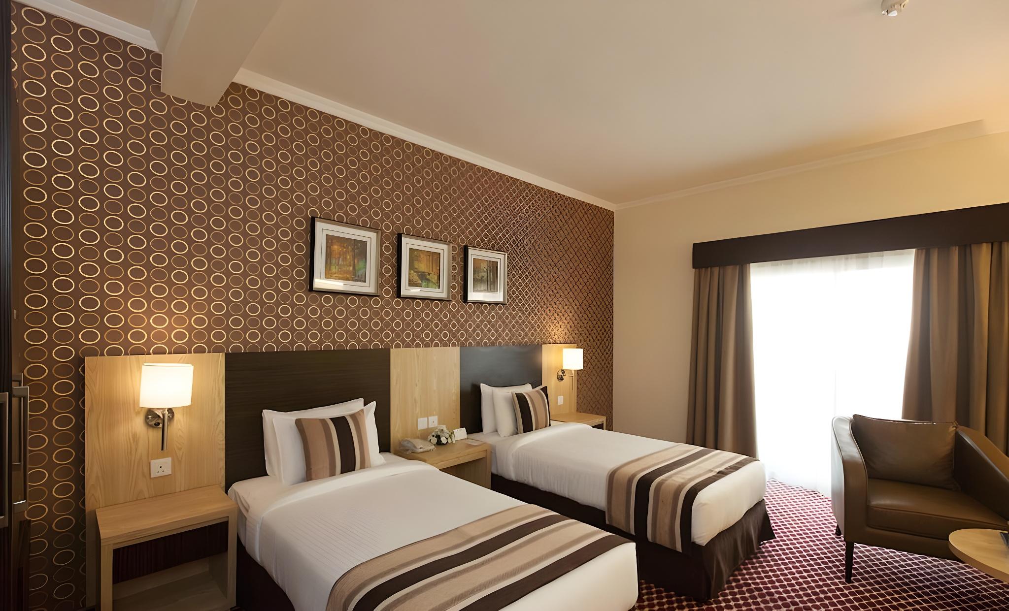 STANDARD, DOUBLE OR TWIN BED