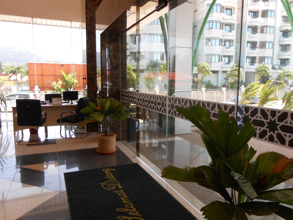 Hig Hotel 61/73