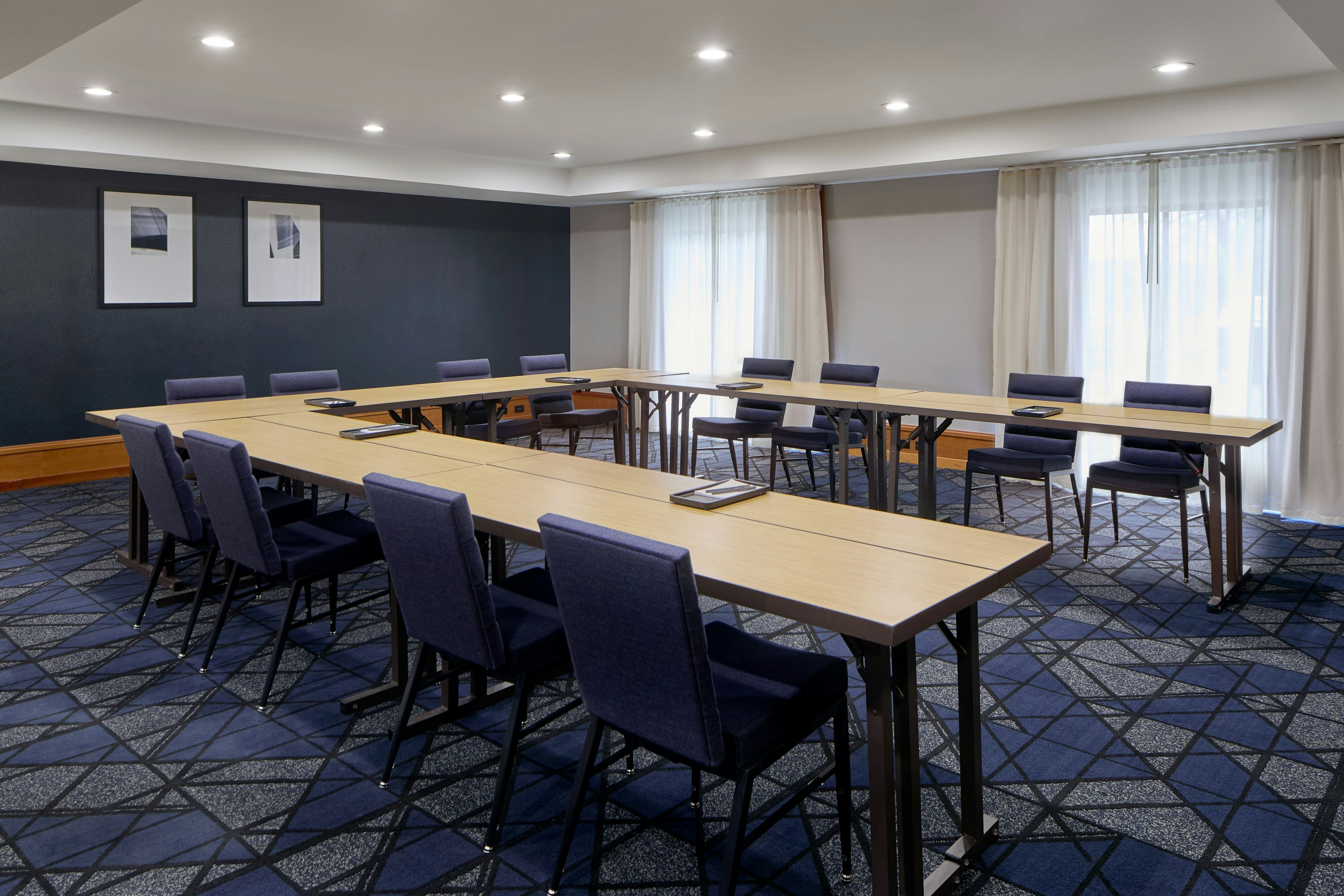 Courtyard By Marriott Rochester Brighton 30/38