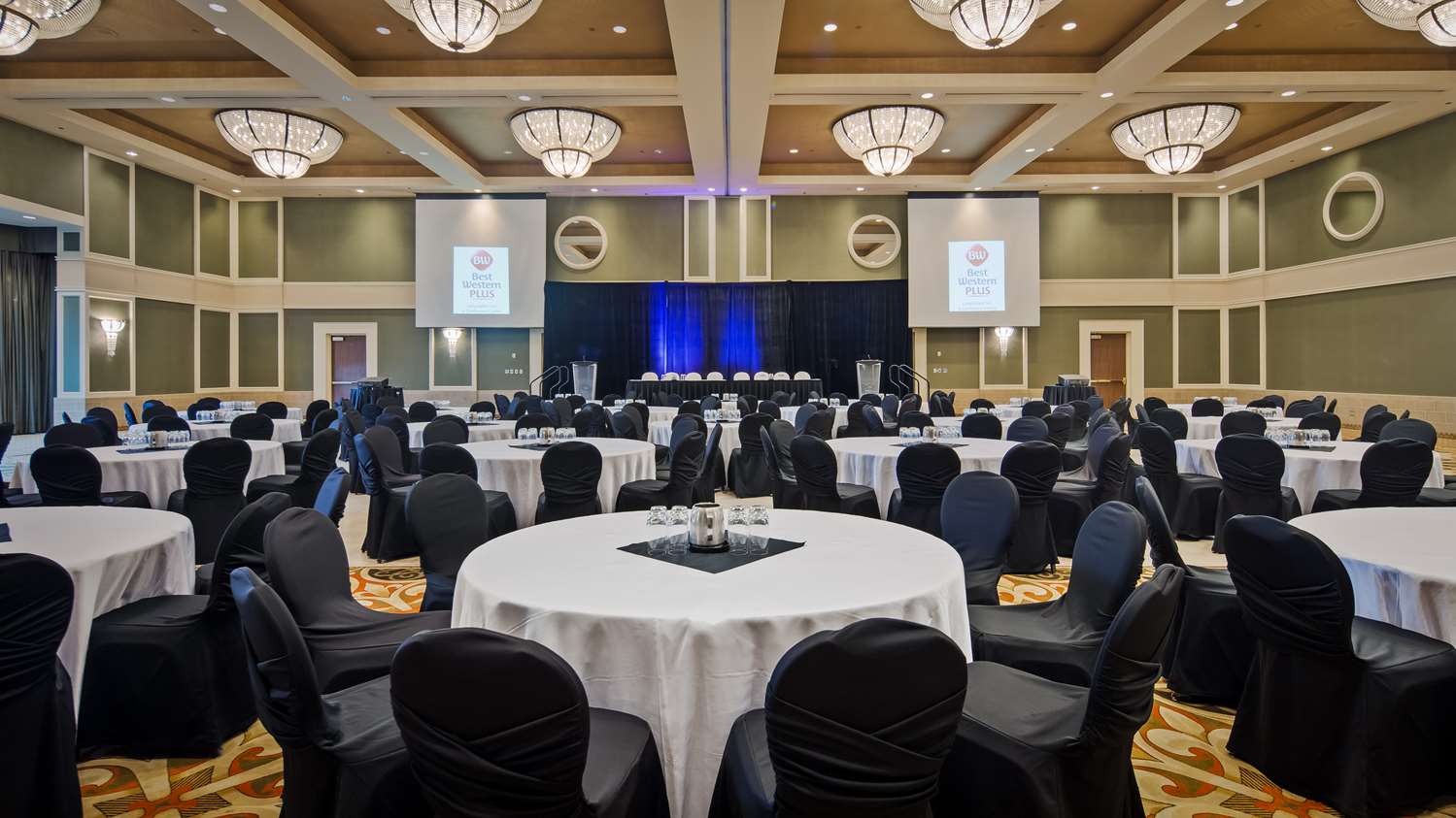 Best Western Plus Lamplighter Inn And Conference Centre 35/44