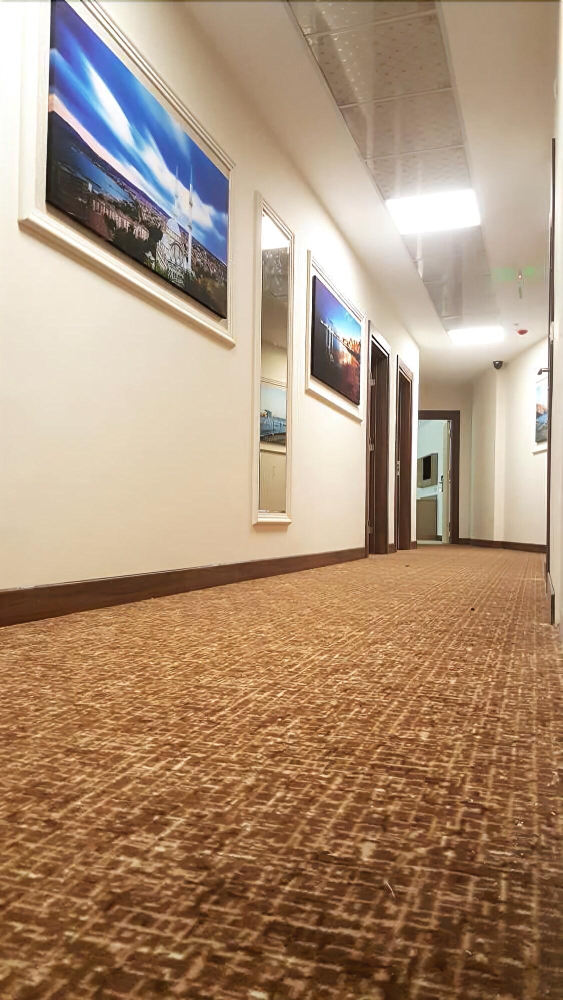 Goldhan Hotel 45/48