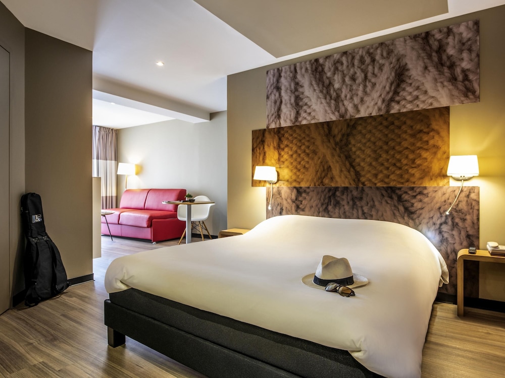 Ibis Nuits Saint Georges 12/59