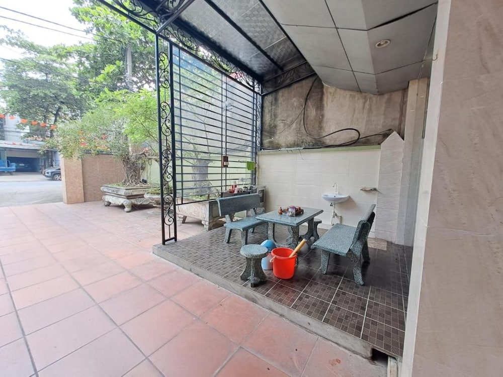 Indochina Airport Hotel 42/45