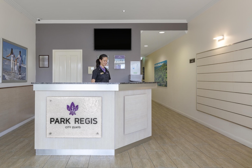 PARK REGIS CITY QUAYS 11/53
