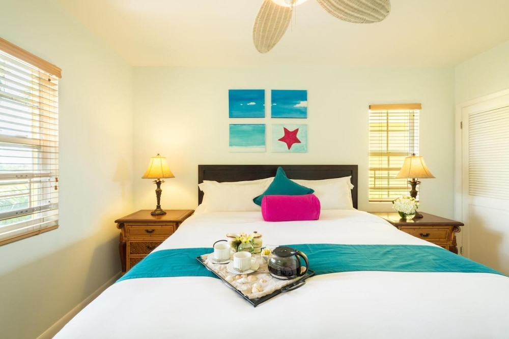 Trade Winds Condotel photo5
