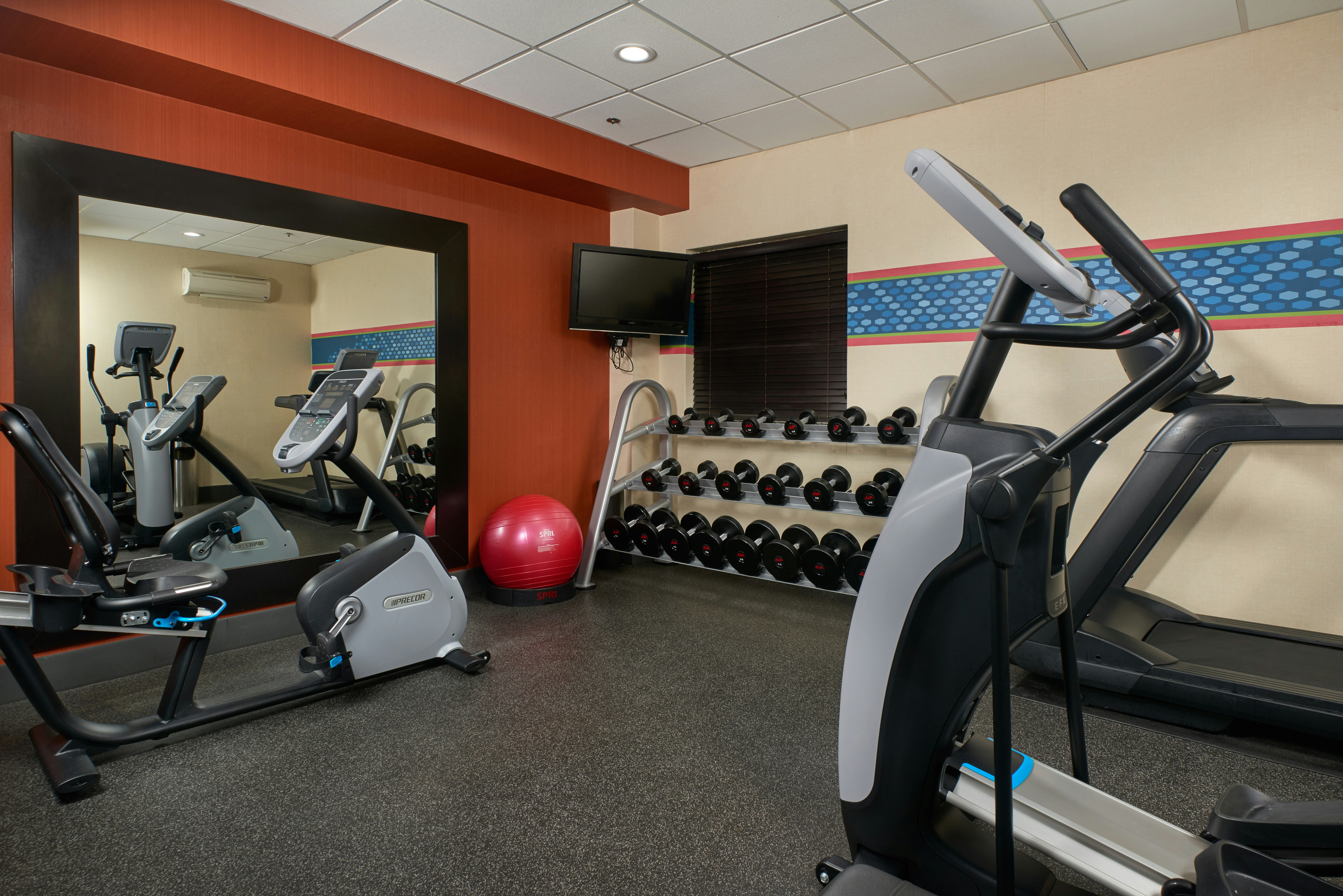 Hampton Inn Niagara Falls 14/28