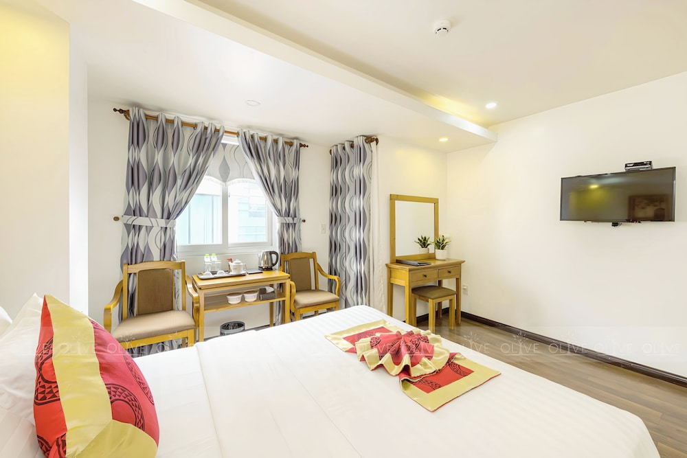 The Airport Hotel 28/47