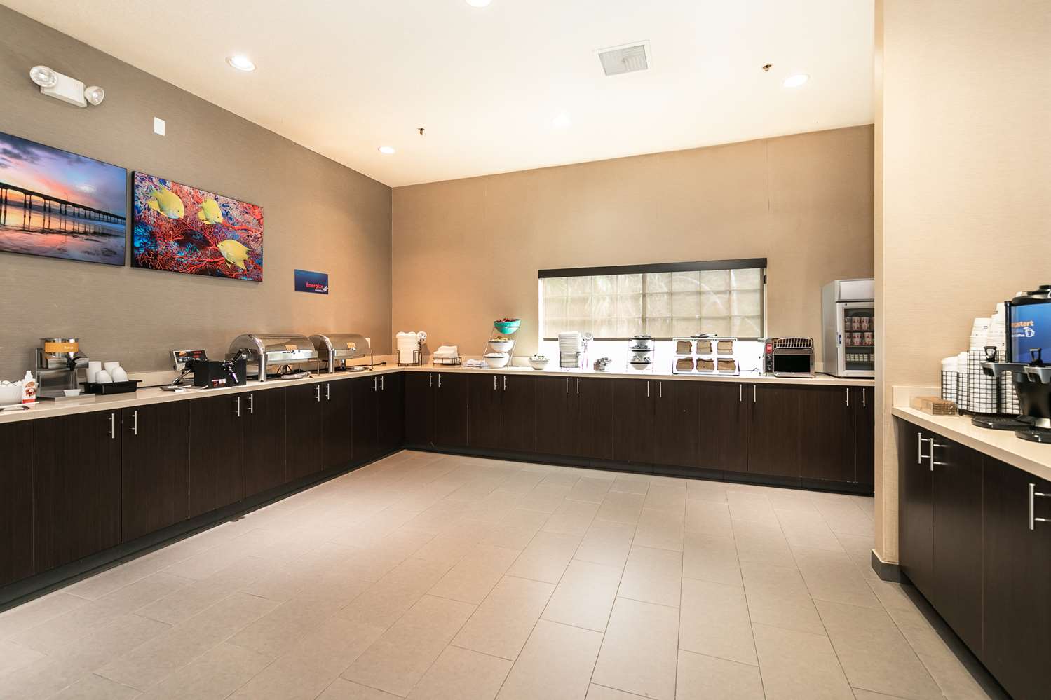 Best Western Inn & Suites San Diego - Zoo/SeaWorld Area 2/13
