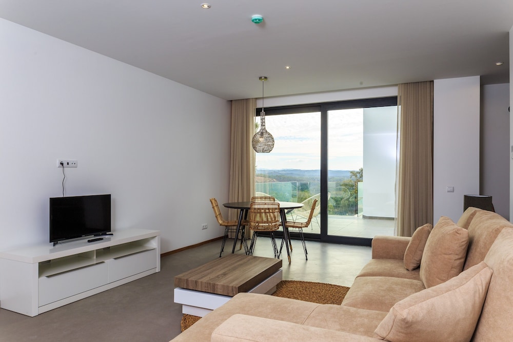 Enigma Nature Water Hotel 45/67