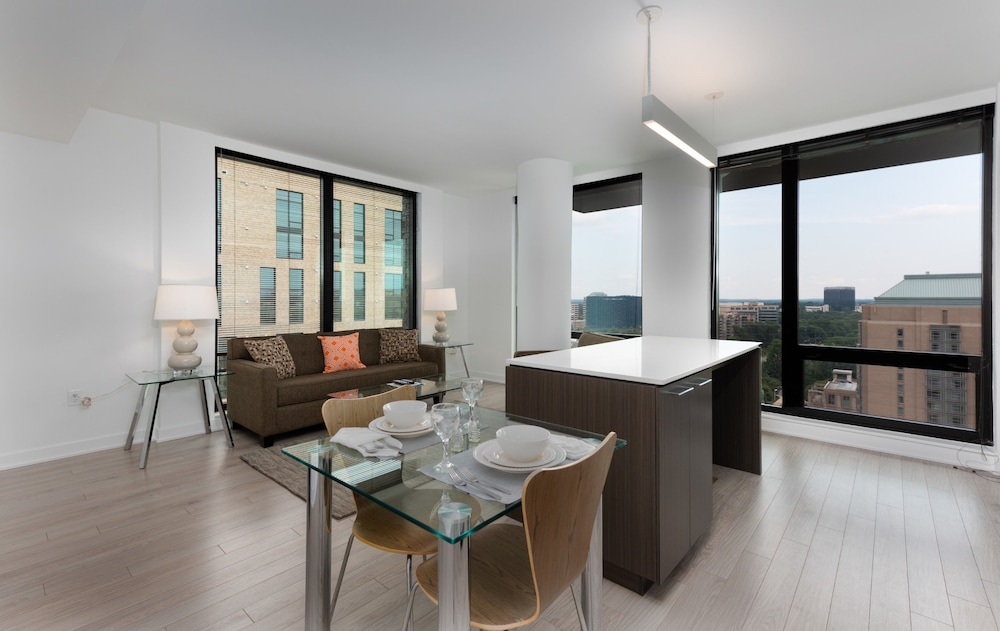 Global Luxury Suites at Reston Town Center 52/75
