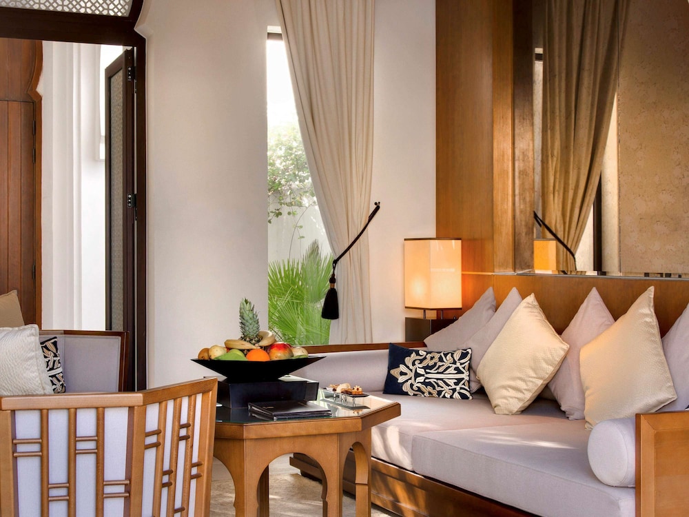 Banyan Tree Tamouda Bay 36/87