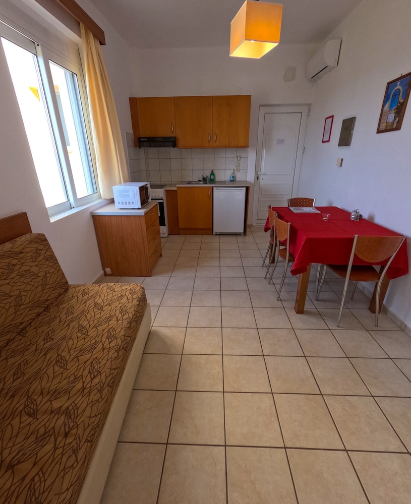 Monachus Monachus Apartments 36/58