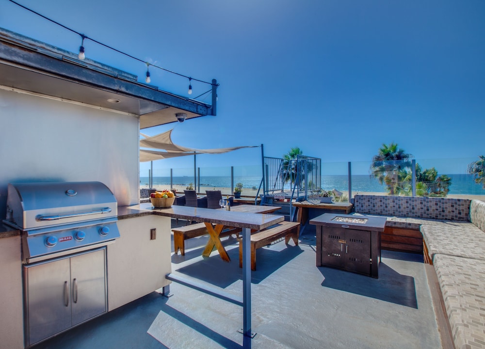 Venice Breeze Suites 34/54