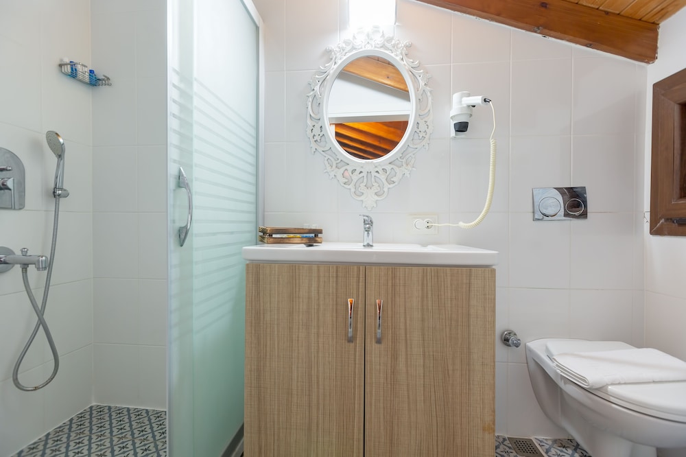 Tasada Otel 28/29