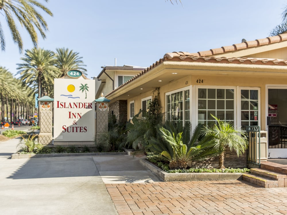 Anaheim Islander Inn And Suites 7/58