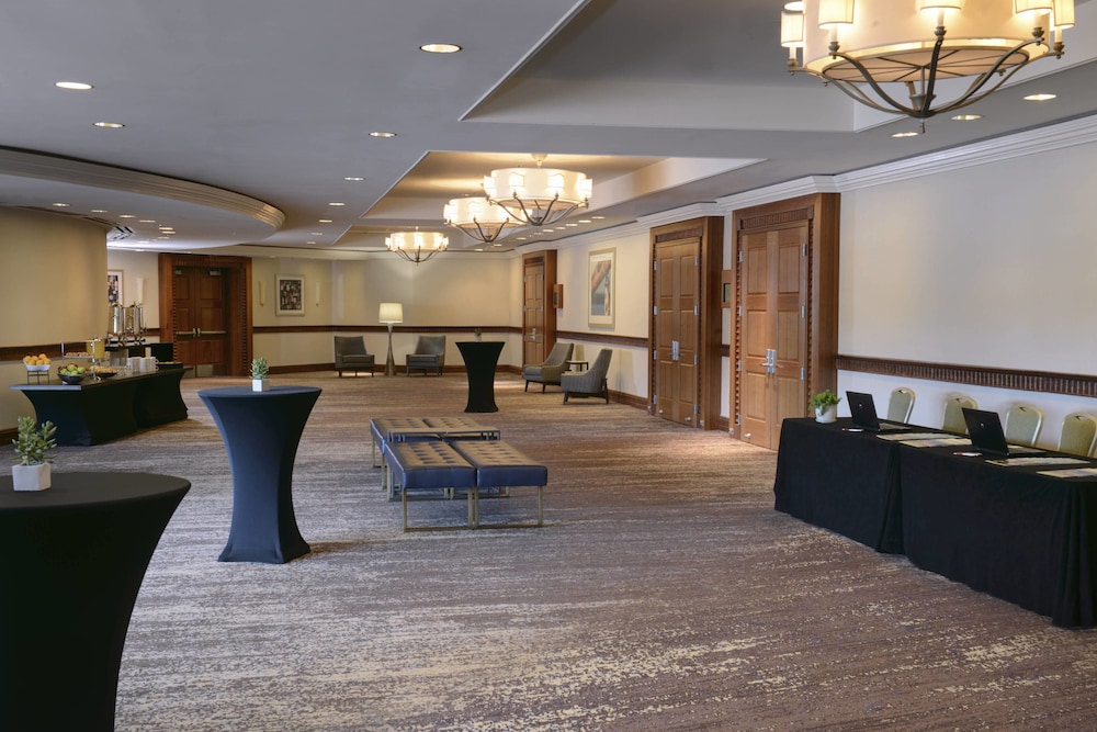 Newport News Marriott at City Center 36/62