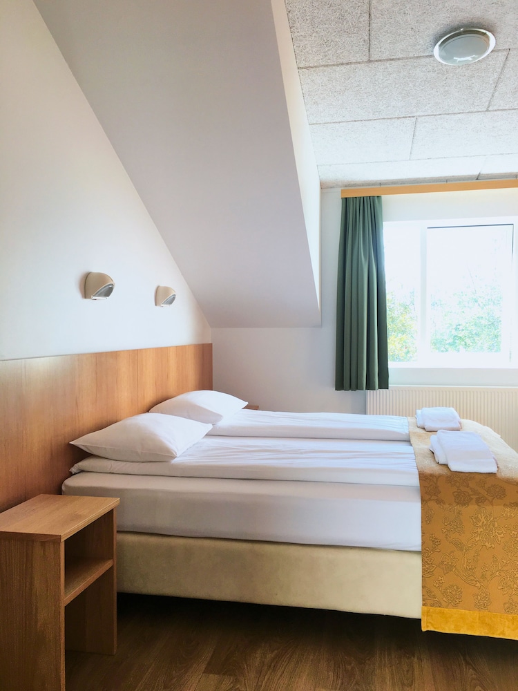 Hotel Eyvindara 11/59
