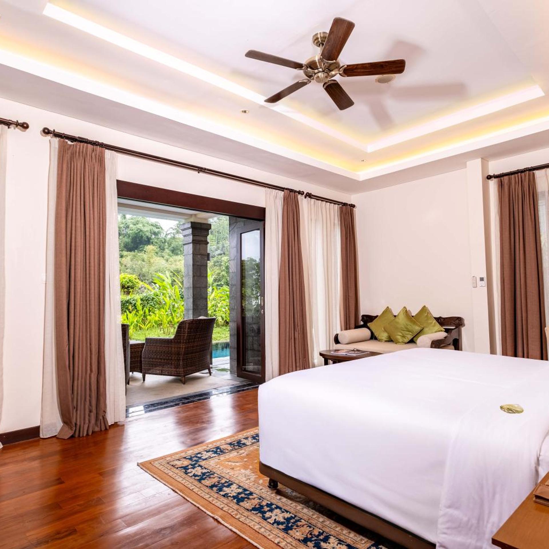1 Bedroom, Villa, King Bed, with Pool