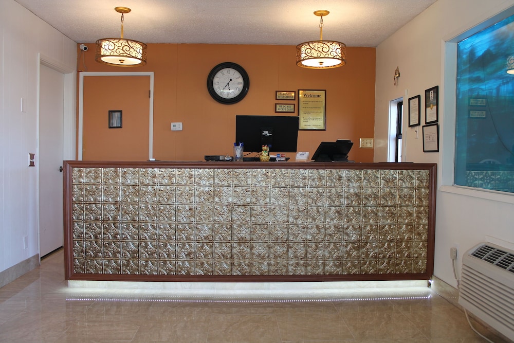 Americas Best Value Inn Boardman 5/12