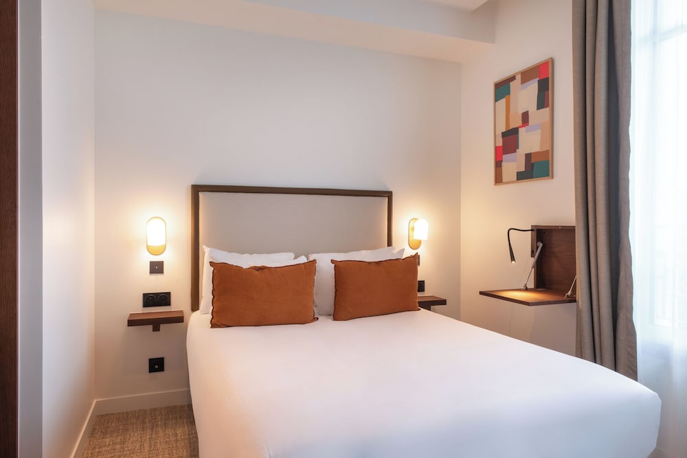 SUPERIOR, DOUBLE BED