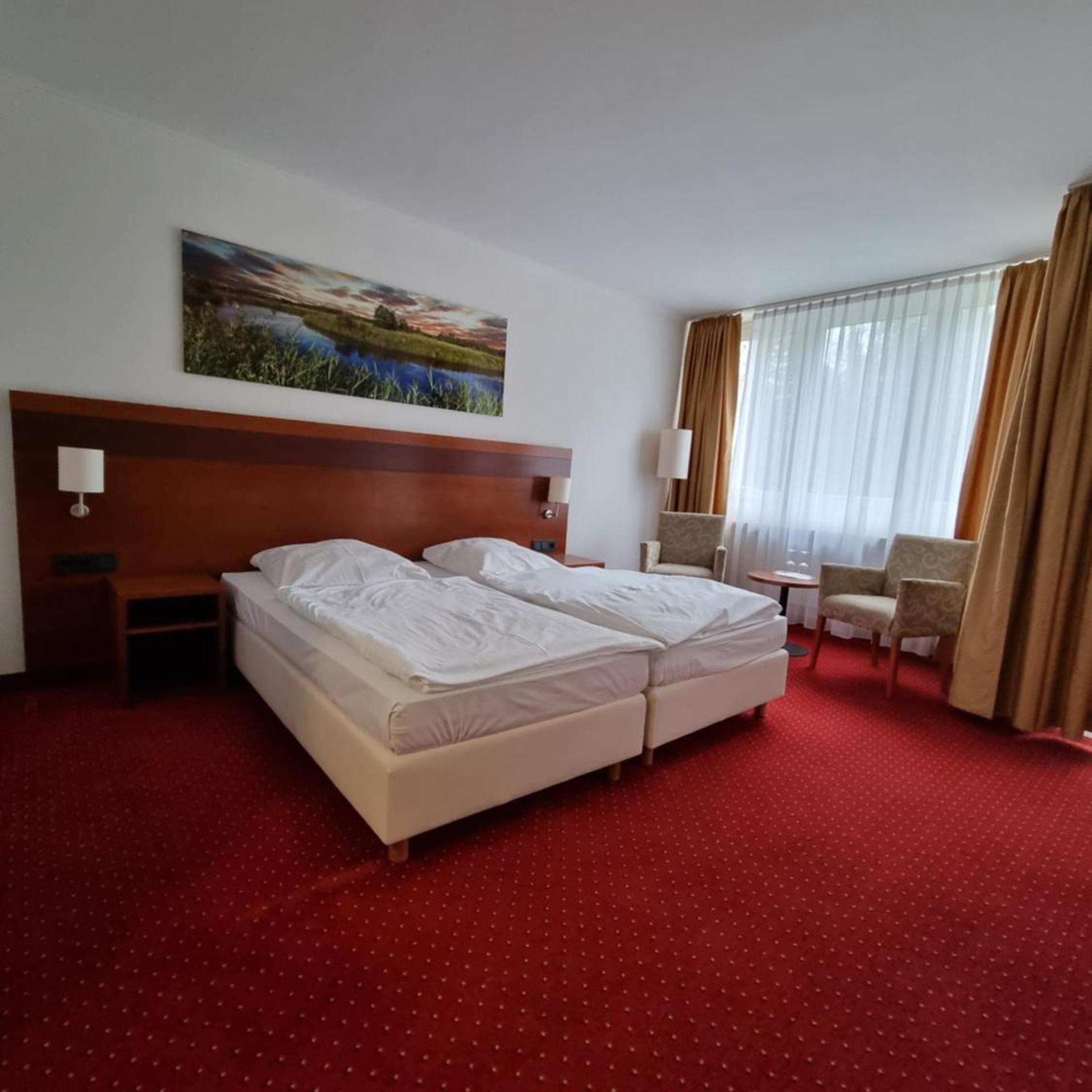 ROSENPARK LAURENSBERG HOTEL 8/45