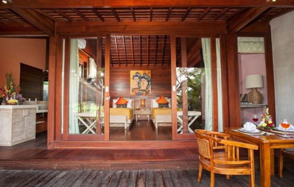 Ubud Padi Villas 40/60