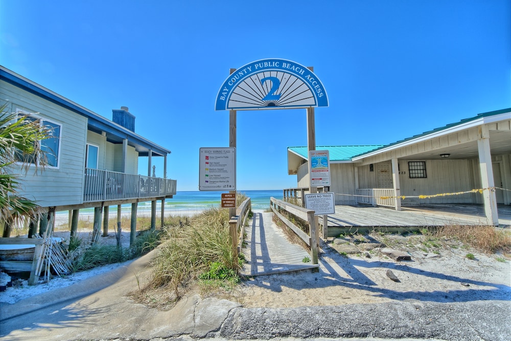 Aqua View Motel 44/55