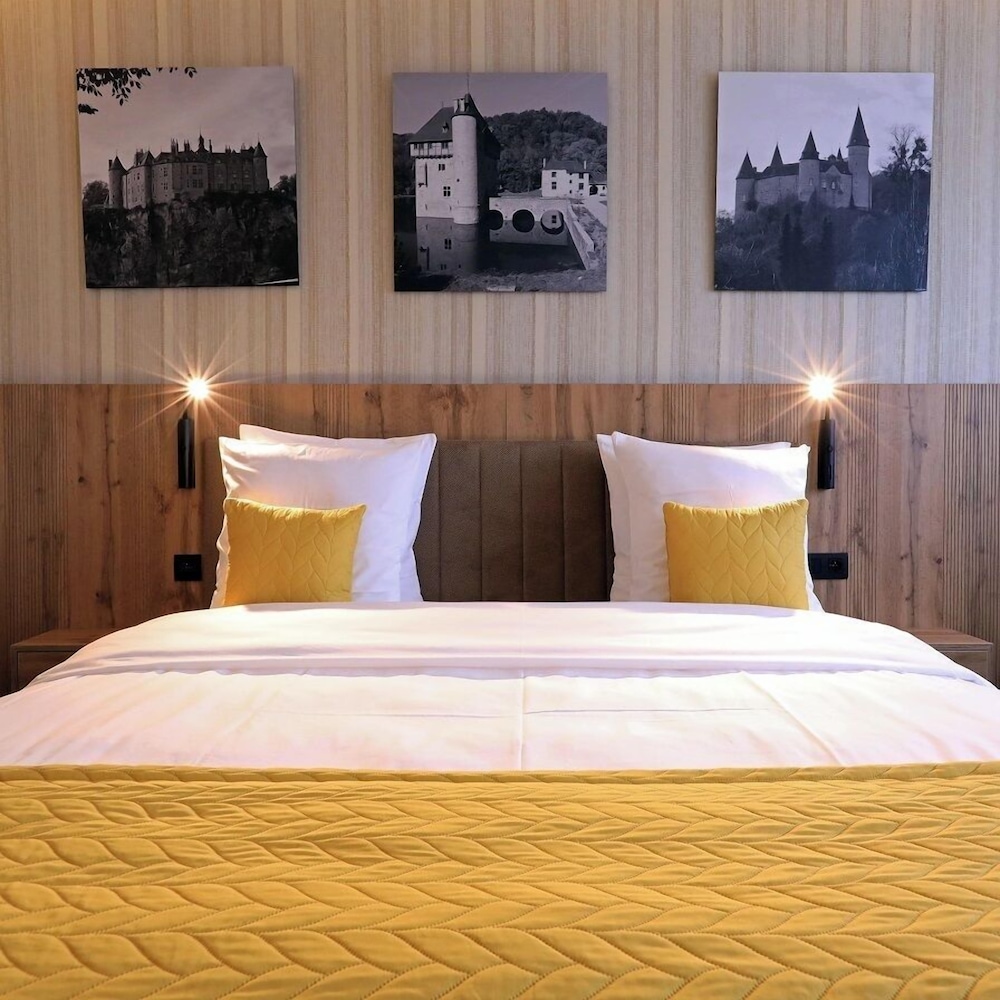 Hotel Le 830 15/49