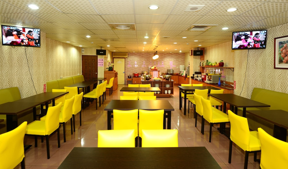 Nice Hotel 44/55