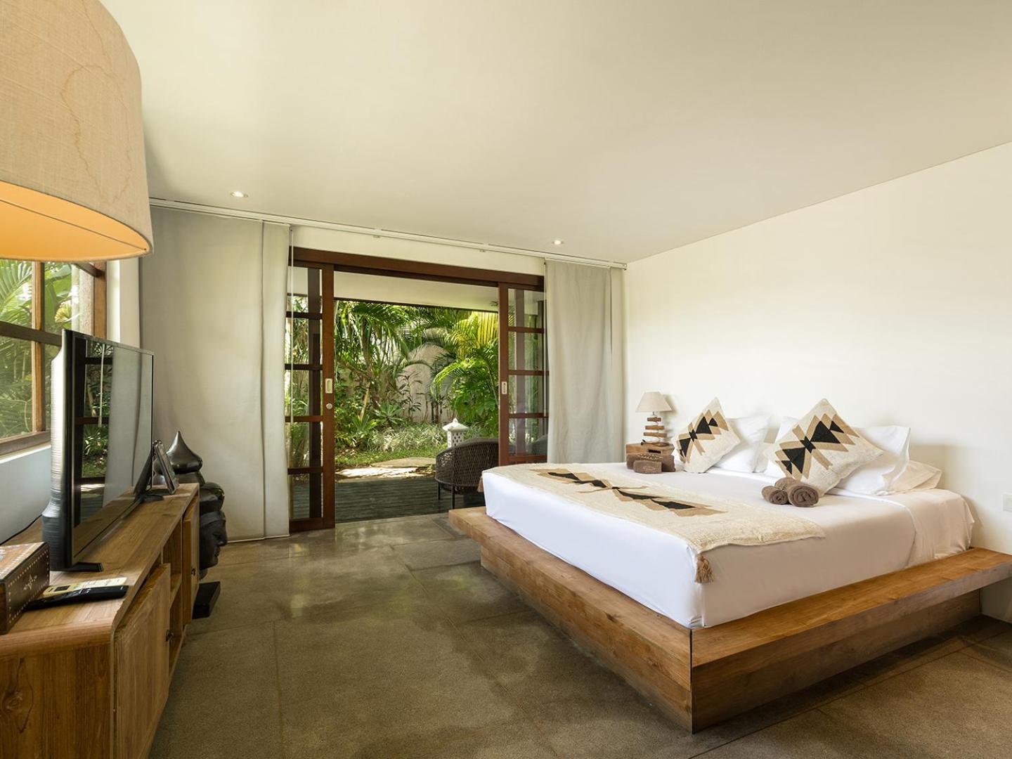 Modern, Lodge