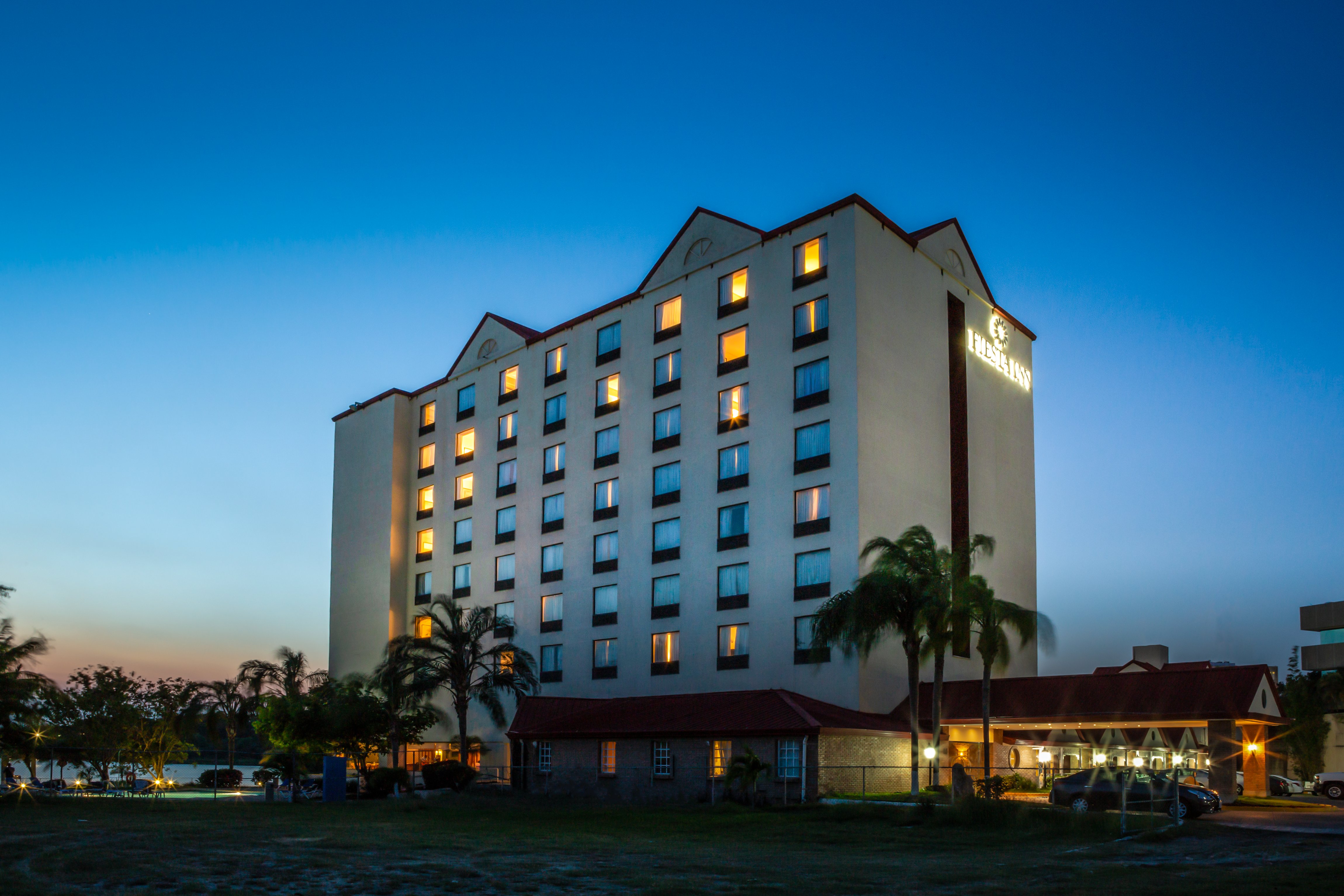 Fiesta Inn Tampico 6/45