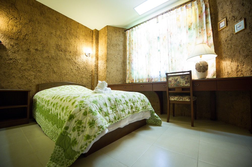 Mohnfahsai Home Resort 33/66