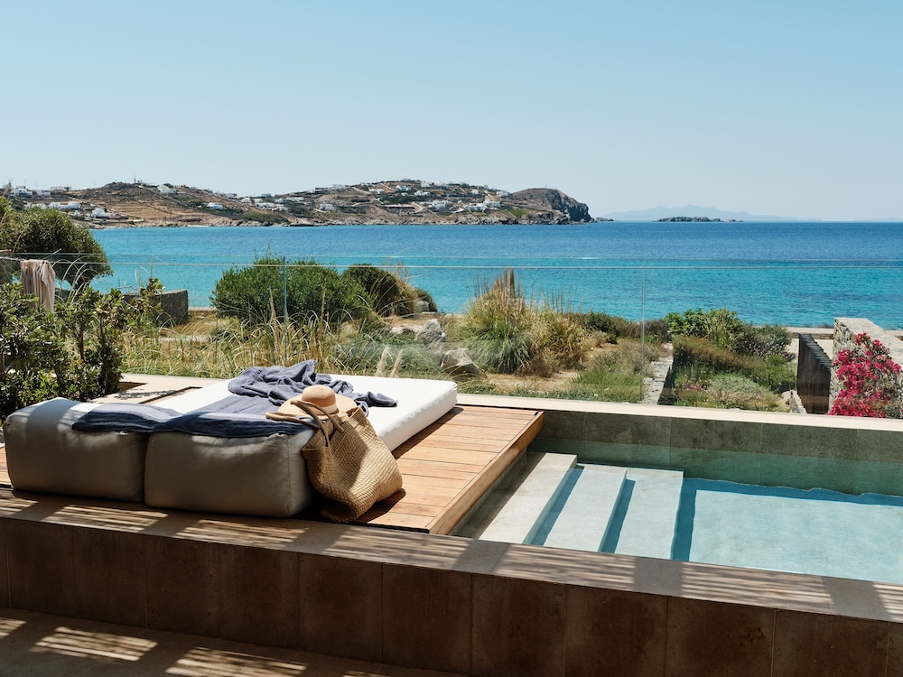The Coast Bill&Coo - Adults Only 22/50