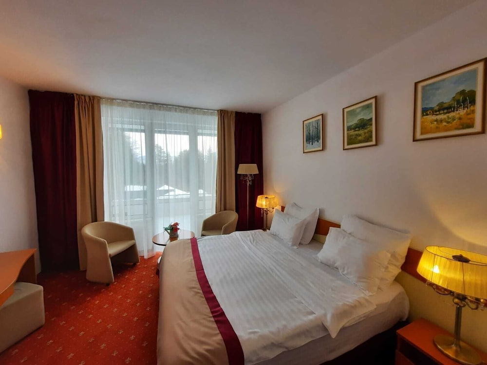 Atrium Panoramic Hotel & Spa 8/50